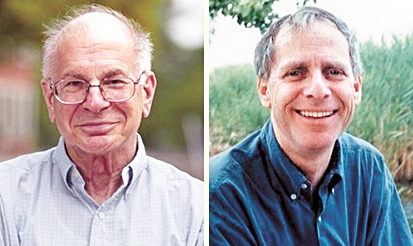 카너먼(사진 왼쪽)과 트버스키(오른쪽). 행동경제학은 새로운 개념의 경제학이지만, 그 근원에는 심리학이 자리 잡고 있다. 행동경제학에서 가장 중요한 것은 개인으로서의 인간, 그 인간의 행동, 그리고 그 행동을 조종하고 이끄는 ‘생각’이다. 카너먼과 아모스 트버스키는 1979년, 행동경제학의 기초가 되는 선택 이론을 발표했다.