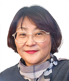 이혜선 동문 오랫동안 고교에서 수학을 가르치다가 방송대 관광학과를 선택해 ‘1인 여행사’를 꿈꾸기 시작했다. 그 꿈을 위해 지난 3월 영어영문학과에 다시 편입해 공부하고 있다.