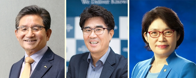 사진 왼쪽부터 발전후원회를 맡아 봉사해온 박인주 전임 회장, 위계점 감사, 안귀옥 감사.