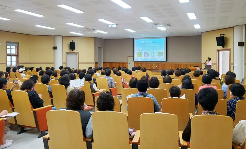6월 22일 전남여고 부설 방송고에서 광주전남지역대학이 입학 홍보에 나섰다.