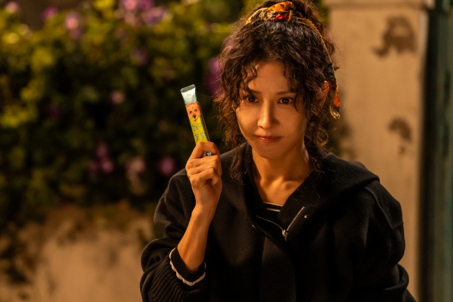 「좀비딸」 스틸컷. 사진 제공=NEW