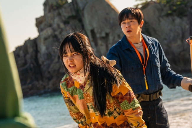 「좀비딸」 스틸컷. 사진 제공=NEW