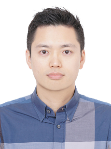 영국 앤드류대학교(University of St Andrews) 역사학부에서 서양근대사를 전공해 박사학위를 받았다. 『교차 1호: 지식의 사회, 사회의 지식』, 『세계사 속의 갈등과 통합』 등의 책을 함께 썼다.