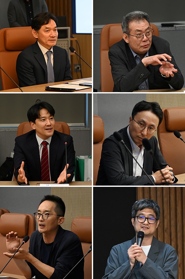 김종오 총장 등 방송대와 네이버 참석자들이 웨일 UBT 시스템의 기술적 세부 사항과 방송대 적용 시의 현안에 대해 토론 중이다.