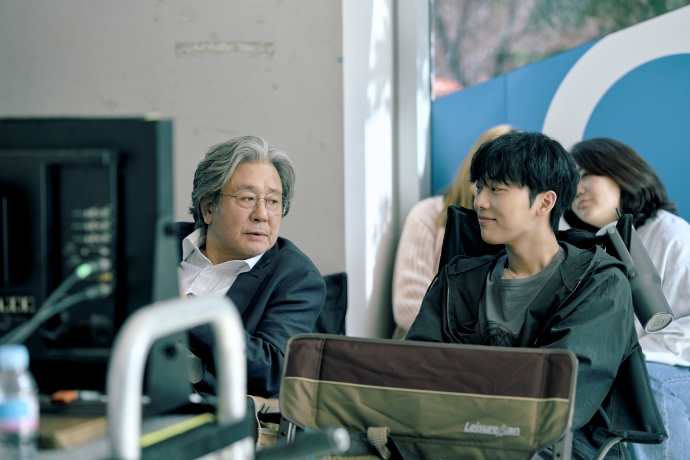 「맨 끝줄 소년」 메이킹 스틸컷. 사진 제공=넷플릭스